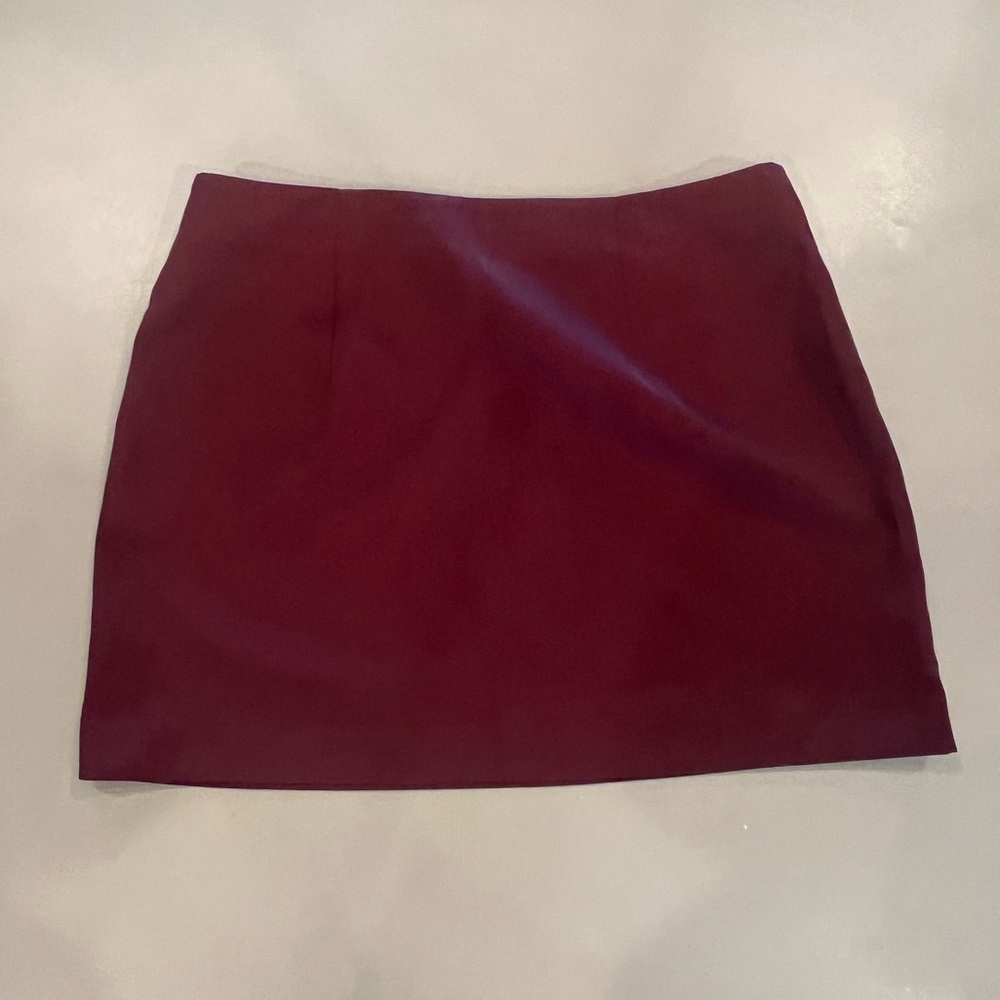 Elegant Burgundy Women's Skirt